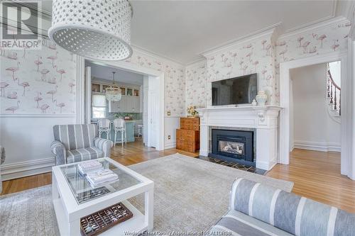 90 Main Street East, Kingsville, ON - Indoor Photo Showing Living Room With Fireplace