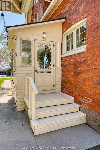 90 Main Street East, Kingsville, ON - Outdoor With Exterior