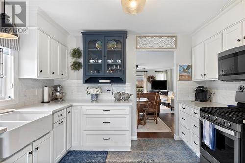 109 Crosswinds, Kingsville, ON - Indoor Photo Showing Kitchen With Upgraded Kitchen