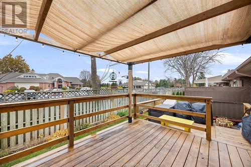 109 Crosswinds, Kingsville, ON - Outdoor With Deck Patio Veranda With Exterior