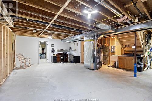 109 Crosswinds, Kingsville, ON - Indoor Photo Showing Basement