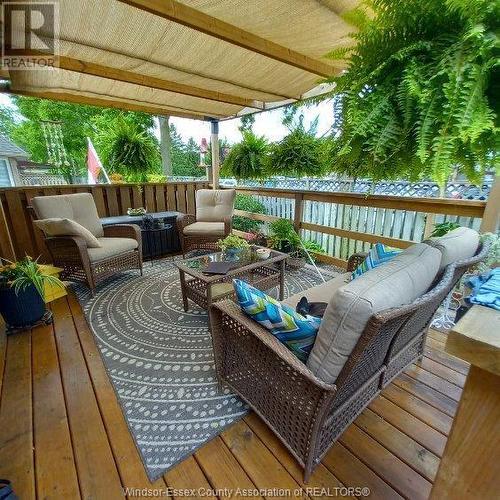 109 Crosswinds, Kingsville, ON - Outdoor With Deck Patio Veranda With Exterior