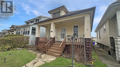 1132 Windsor Avenue, Windsor, ON - Outdoor With Deck Patio Veranda