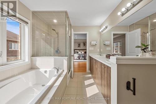 42 Kambalda Road, Brampton, ON - Indoor Photo Showing Bathroom