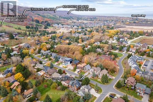 125 Pioneer Lane, Blue Mountains, ON - Outdoor With View