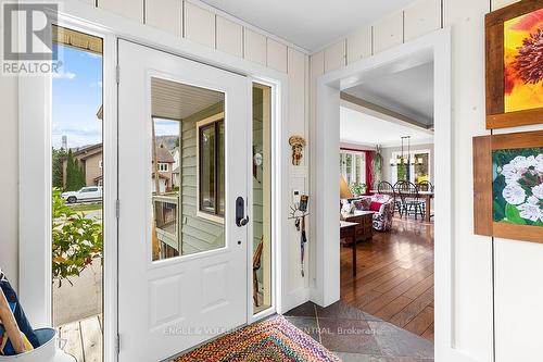 125 Pioneer Lane, Blue Mountains, ON - Indoor Photo Showing Other Room