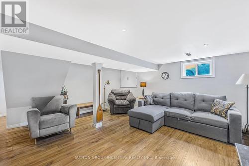 173 Main Street E, Grey Highlands, ON - Indoor Photo Showing Living Room