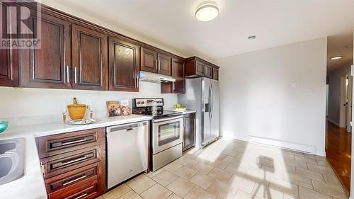 21 Clover Brae Crescent, Mount Pearl, NL - Indoor Photo Showing Kitchen