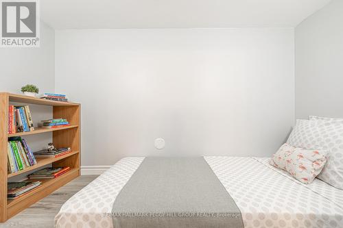 46 Patricia Avenue, Barrie, ON - Indoor Photo Showing Bedroom