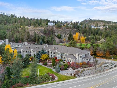 107-980 Dilworth Drive, Kelowna, BC - Outdoor With View