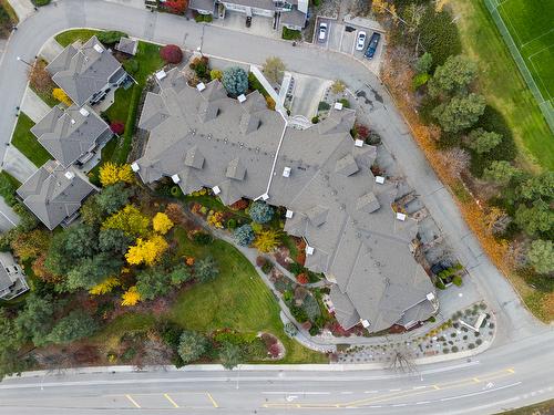 107-980 Dilworth Drive, Kelowna, BC -  With View