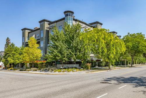 111-1495 Graham Street, Kelowna, BC - Outdoor