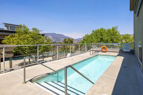 111-1495 Graham Street, Kelowna, BC - Outdoor With In Ground Pool