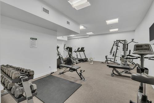 111-1495 Graham Street, Kelowna, BC - Indoor Photo Showing Gym Room