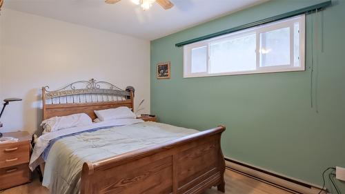 4099 Miller Road, Kelowna, BC - Indoor Photo Showing Bedroom