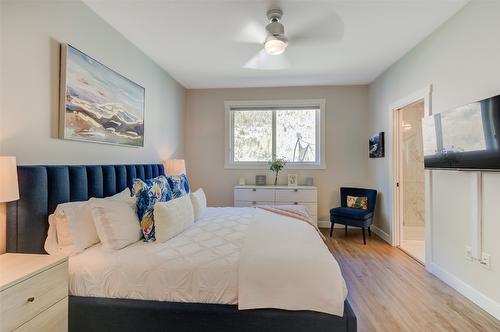 2142 Ensign Quay, West Kelowna, BC - Indoor Photo Showing Bedroom