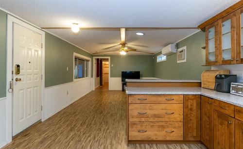 5260 69 Avenue, Salmon Arm, BC - Indoor