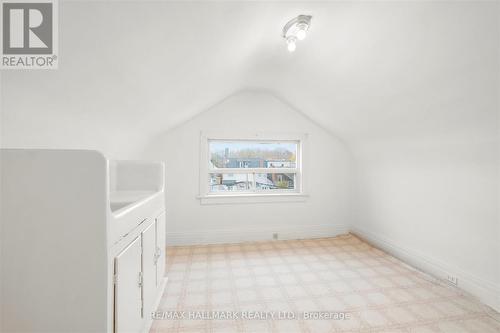 393 Ossington Avenue, Toronto, ON - Indoor Photo Showing Other Room