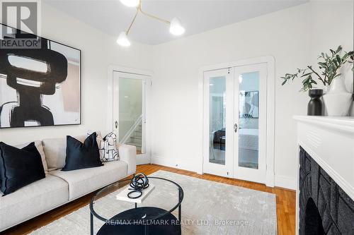 393 Ossington Avenue, Toronto, ON - Indoor Photo Showing Living Room