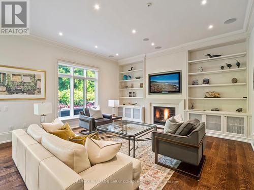 44 Fifeshire Road, Toronto, ON - Indoor Photo Showing Living Room With Fireplace