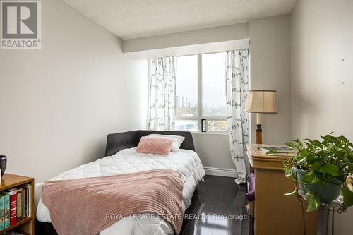 404 - 3050 Ellesmere Road, Toronto, ON - Indoor Photo Showing Bedroom