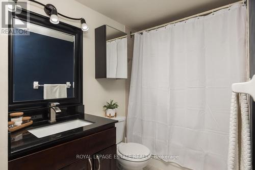 404 - 3050 Ellesmere Road, Toronto, ON - Indoor Photo Showing Bathroom