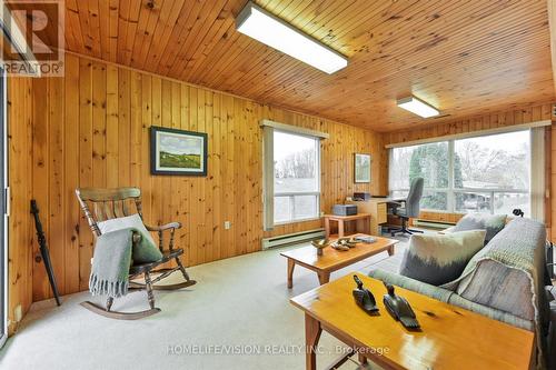 6 Haileybury Drive, Toronto, ON - Indoor Photo Showing Living Room