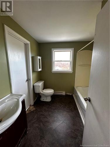 1084 Rte 515, Bouctouche, NB - Indoor Photo Showing Bathroom