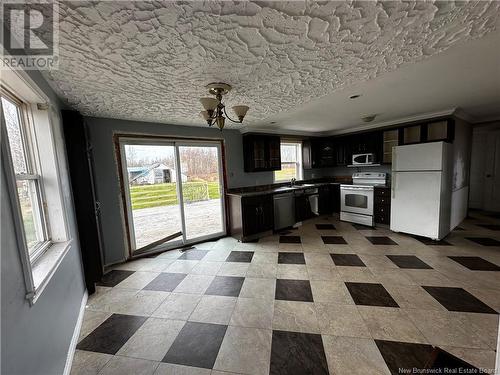 1084 Rte 515, Bouctouche, NB - Indoor Photo Showing Kitchen