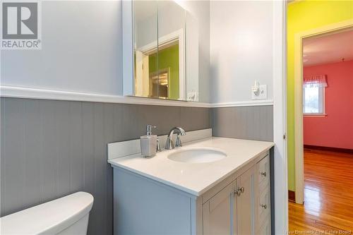 347 Beaconsfield Crescent, Saint John, NB - Indoor Photo Showing Bathroom