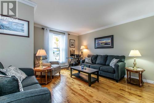 2A Skanes Avenue, St. John'S, NL - Indoor Photo Showing Living Room