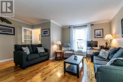 2A Skanes Avenue, St. John'S, NL - Indoor Photo Showing Living Room