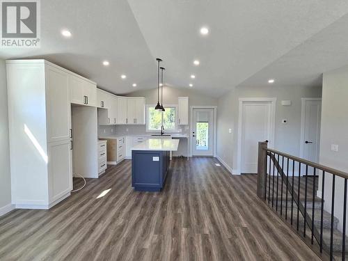 7220 Hillu Road, Prince George, BC - Indoor Photo Showing Kitchen