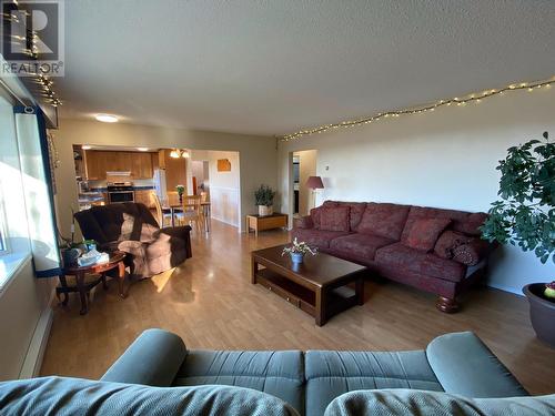 263 Alder Avenue, Port Edward, BC - Indoor Photo Showing Living Room