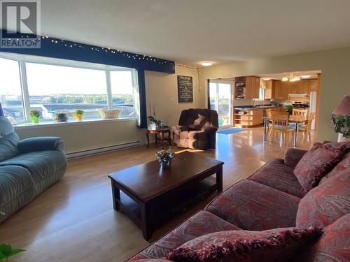 263 Alder Avenue, Port Edward, BC - Indoor Photo Showing Living Room