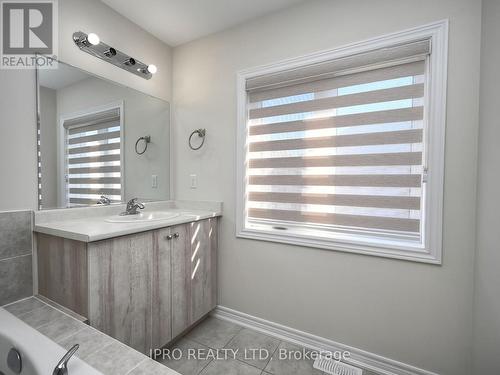 29 Junior Road, Brampton, ON - Indoor Photo Showing Bathroom