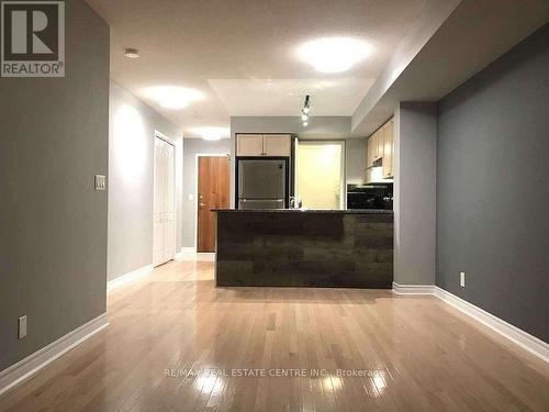 1310 - 33 Elm Drive, Mississauga, ON - Indoor Photo Showing Other Room