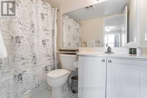 1310 - 33 Elm Drive, Mississauga, ON - Indoor Photo Showing Bathroom