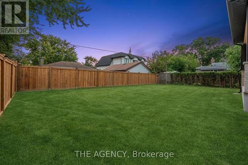 318 Woodale Avenue, Oakville, ON - Outdoor With Backyard