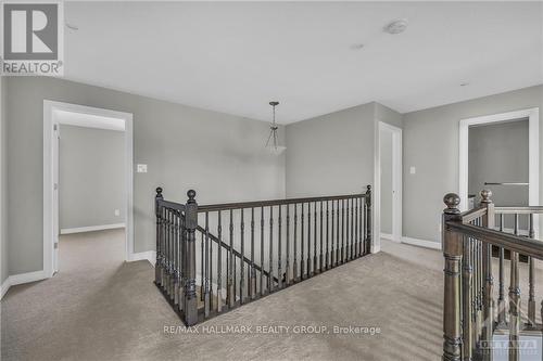 254 Terrapin Terrace, Ottawa, ON - Indoor Photo Showing Other Room