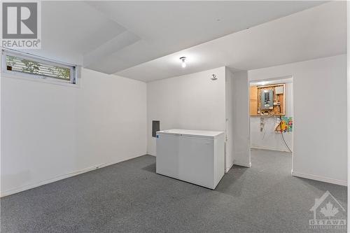 62 Saddlehorn Crescent, Ottawa, ON - Indoor Photo Showing Other Room