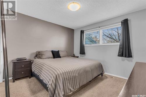 1626 Mckercher Drive, Saskatoon, SK - Indoor Photo Showing Bedroom