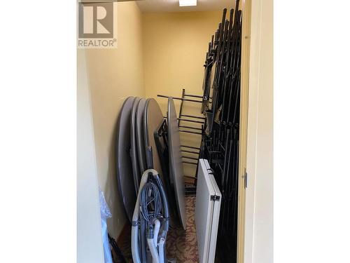 701 14A Crescent Unit# 325, Invermere, BC - Indoor