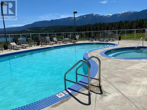 701 14A Crescent Unit# 325, Invermere, BC - Outdoor With In Ground Pool