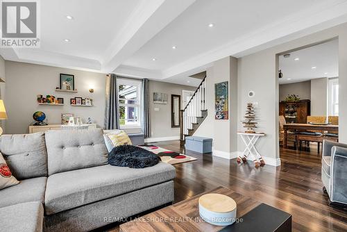 231 Perry Street, Cobourg, ON - Indoor Photo Showing Living Room