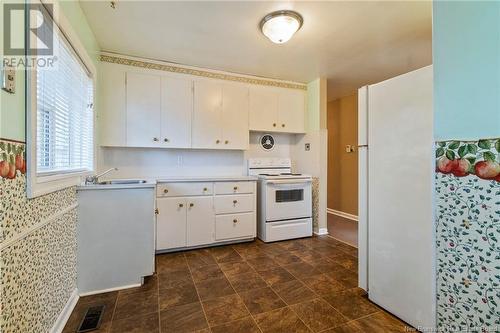 26 Katherine Avenue, Moncton, NB - Indoor Photo Showing Kitchen