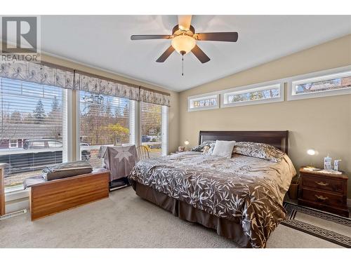 350 & 370 10 Street Se Lot# Lots 3 & 4, Salmon Arm, BC - Indoor Photo Showing Bedroom