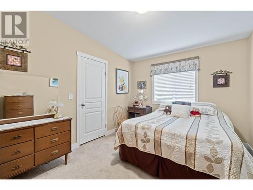 350 & 370 10 Street Se Lot# Lots 3 & 4, Salmon Arm, BC - Indoor Photo Showing Bedroom