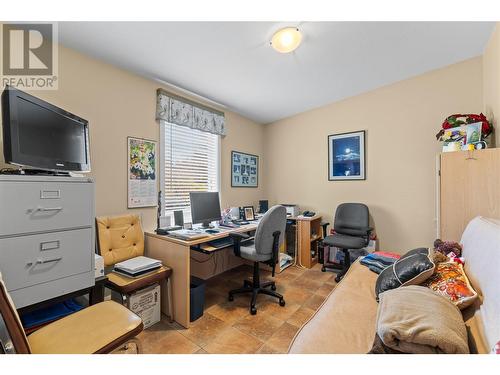 350 & 370 10 Street Se Lot# Lots 3 & 4, Salmon Arm, BC - Indoor Photo Showing Office