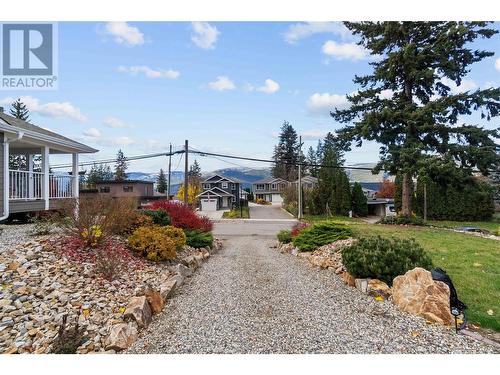 350 & 370 10 Street Se Lot# Lots 3 & 4, Salmon Arm, BC - Outdoor